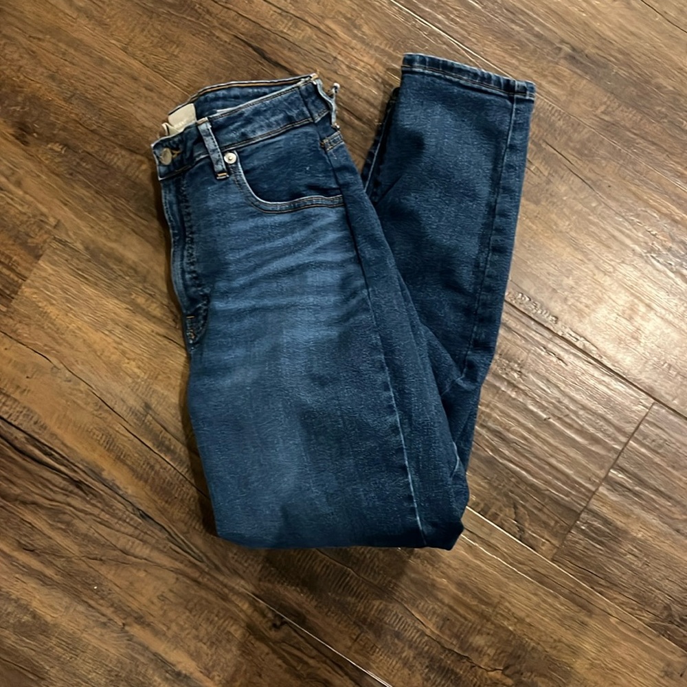 COPY - Everlane The Curvy High Rise Skinny Crop